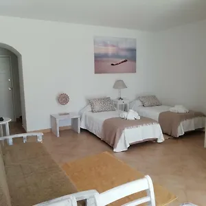 Alfazema Apartment